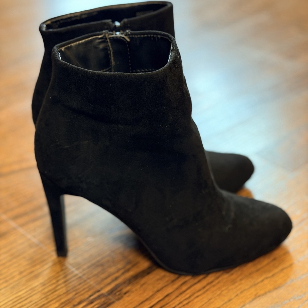 Forever 21 Faux Suede Stiletto Ankle Boots Pointed Toe Size 7 Black